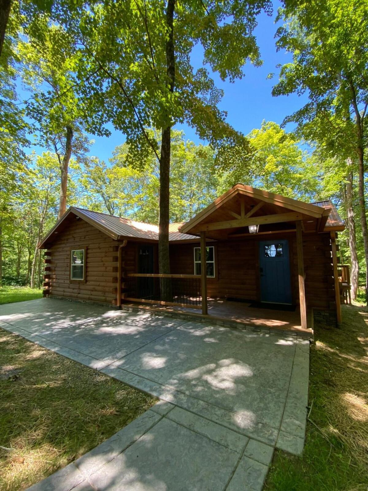 Secluded Wooded Cabin Near The Hocking Hills New Straitsville Dış mekan fotoğraf